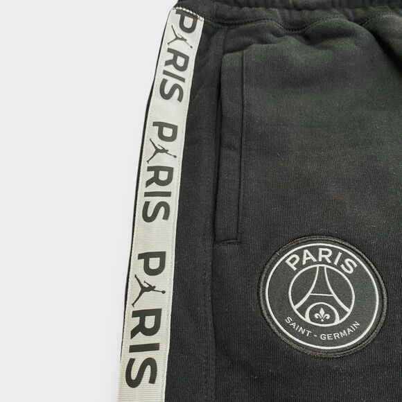 Nike Jordan Paris Saint-Germain Black White Jogger Sweatpants Boys size XL New - Picture 4 of 12